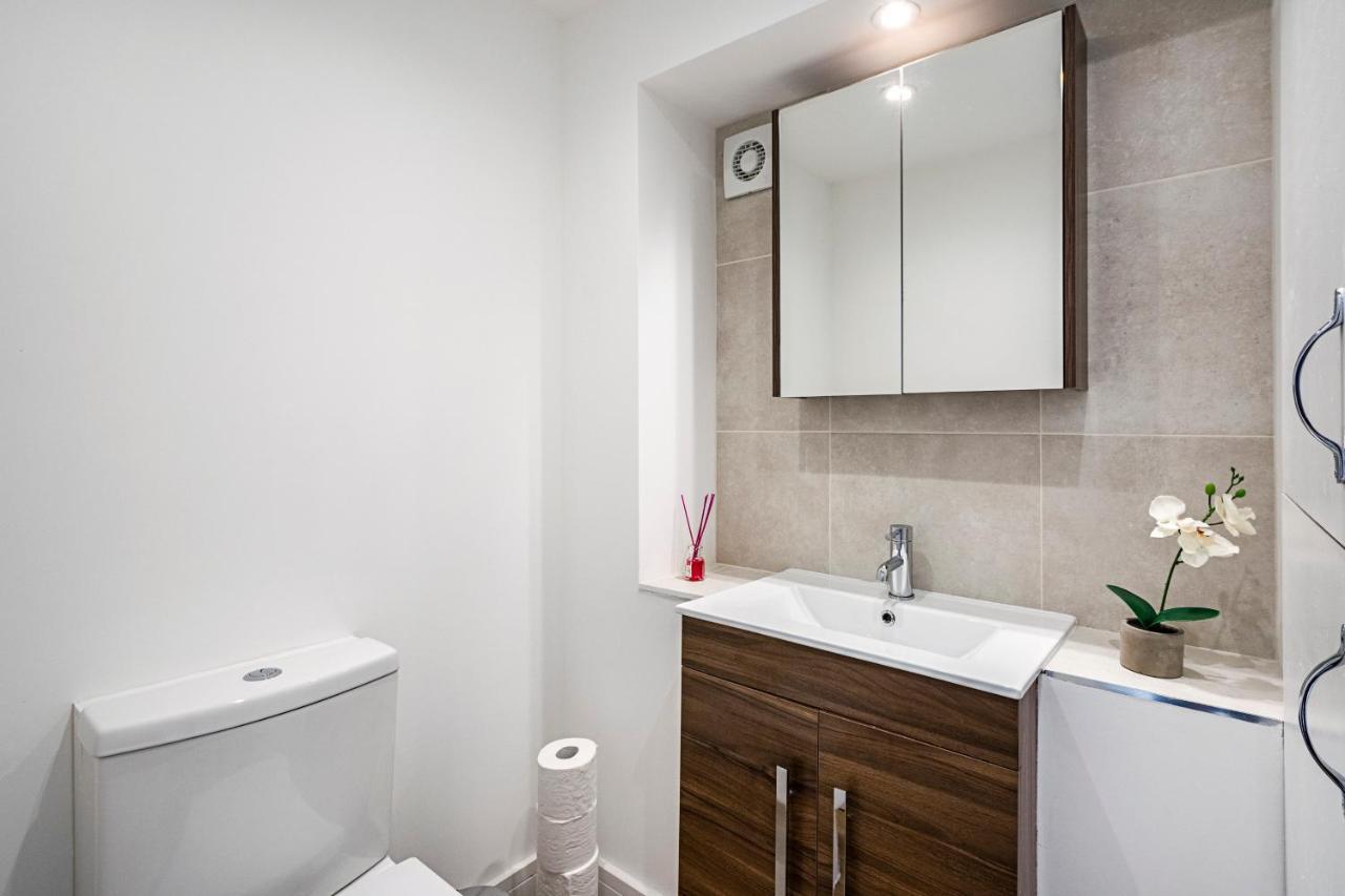 South Woodford 2 Bed En-Suite House 伦敦 外观 照片